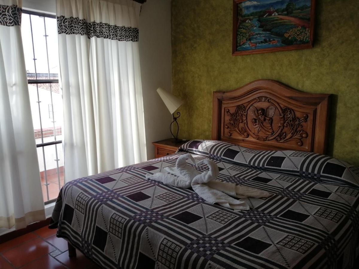 Hotel El Rey 塔斯科·德·阿拉尔孔 外观 照片